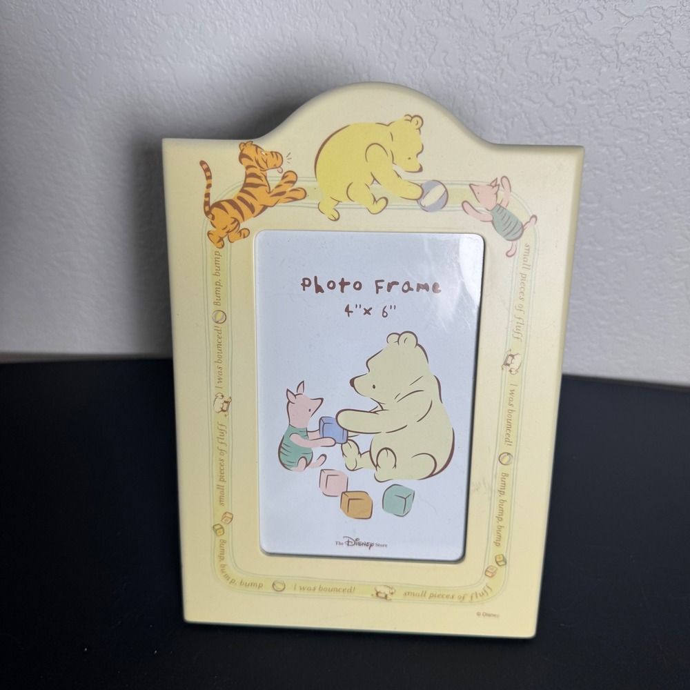 Disney Winnie the Pooh Photo Frame Kids 4x6 Yellow Tigger Piglet Vintage Nursery